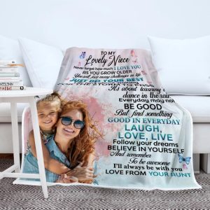 To My Lovely Niece Never Forget That How Much I Love You Personalized Blanket